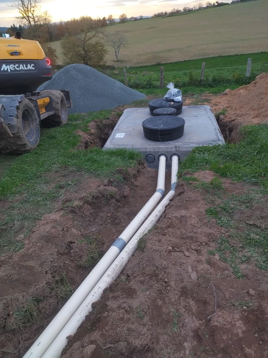 Chantier extérieur rural, installation d'assainissement non collectif